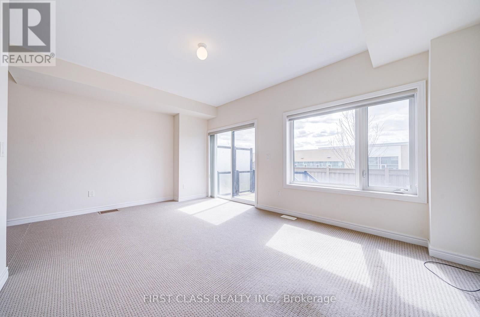 25 LASKIN DRIVE Image 10