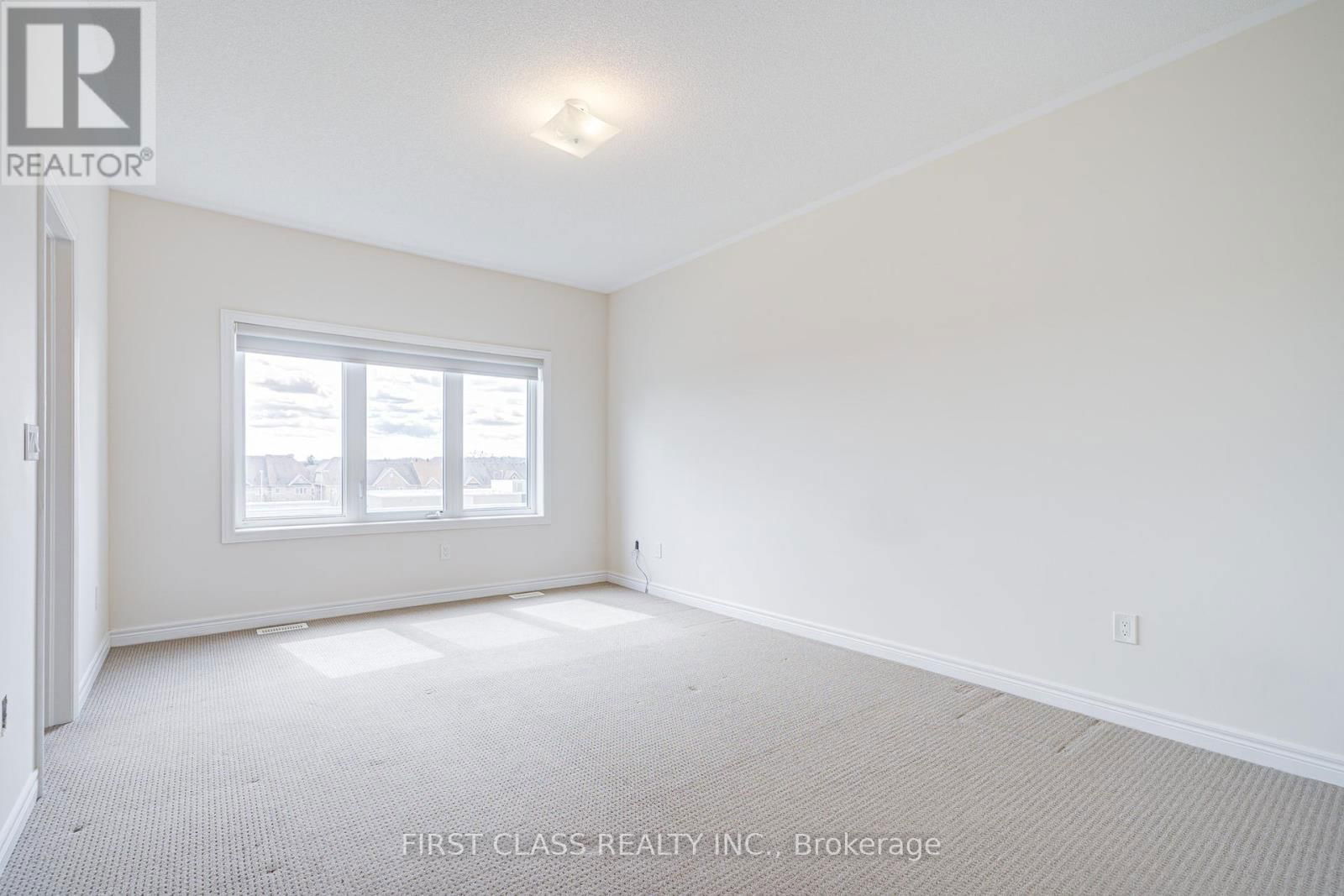 25 LASKIN DRIVE Image 28