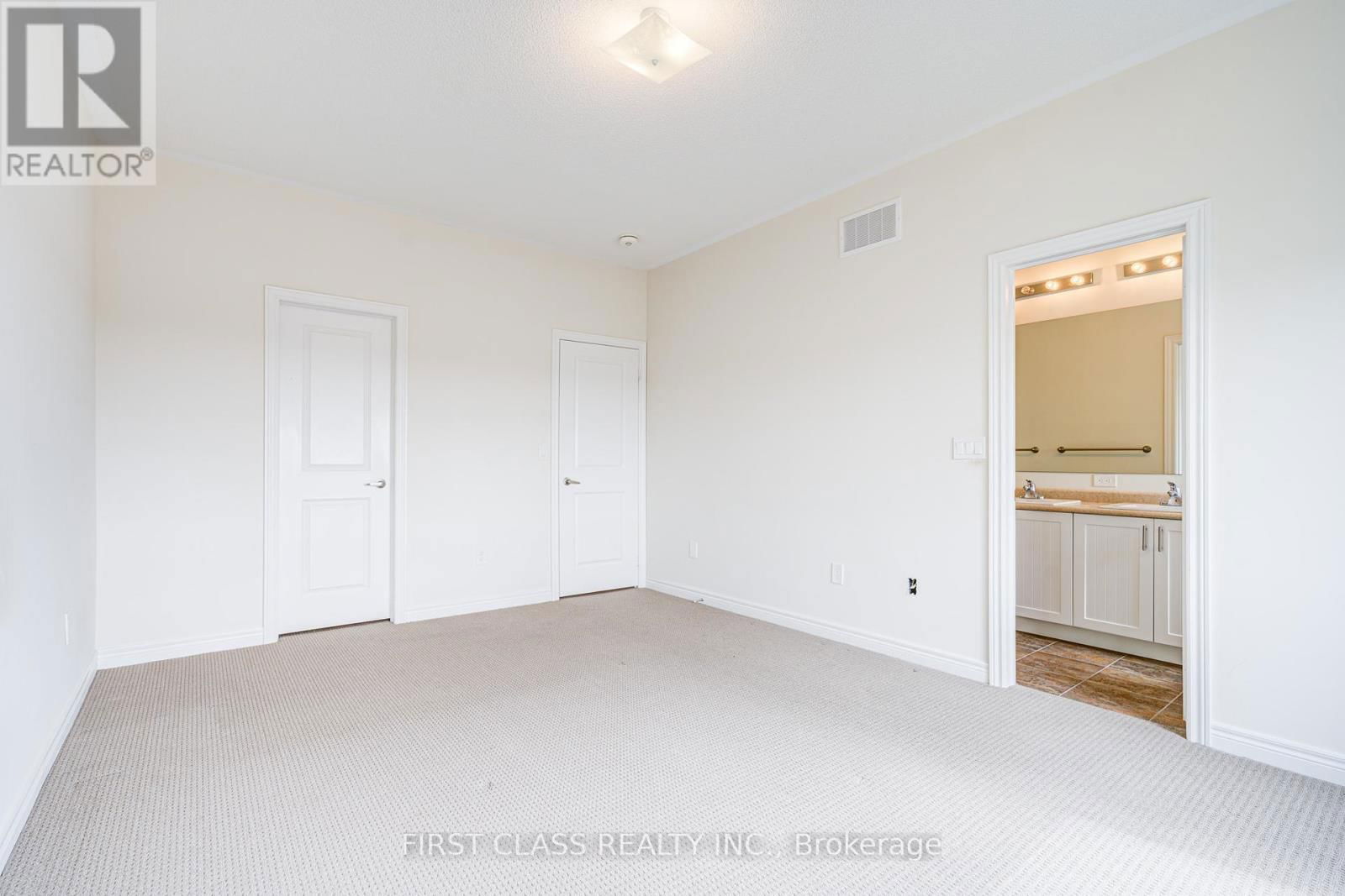 25 LASKIN DRIVE Image 30