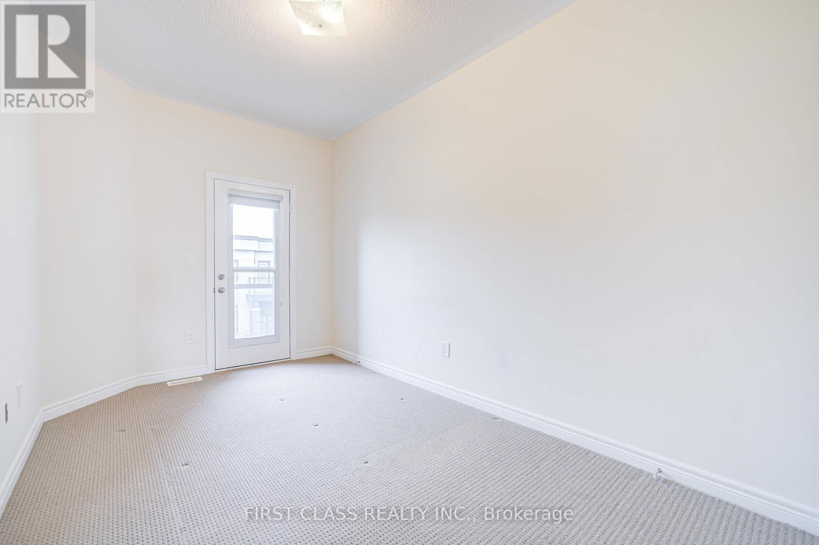 25 LASKIN DRIVE Image 39