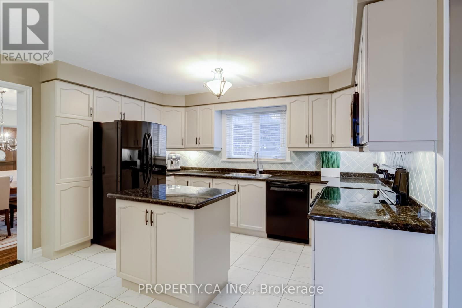 76 WIGWOSS DRIVE Image 16