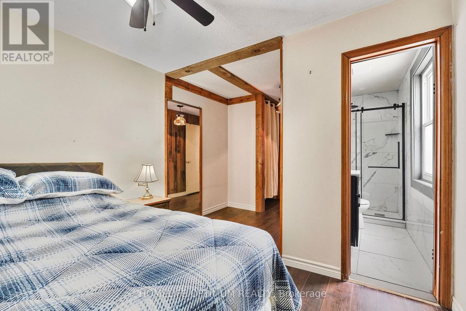 209 BARRIE STREET Image 11