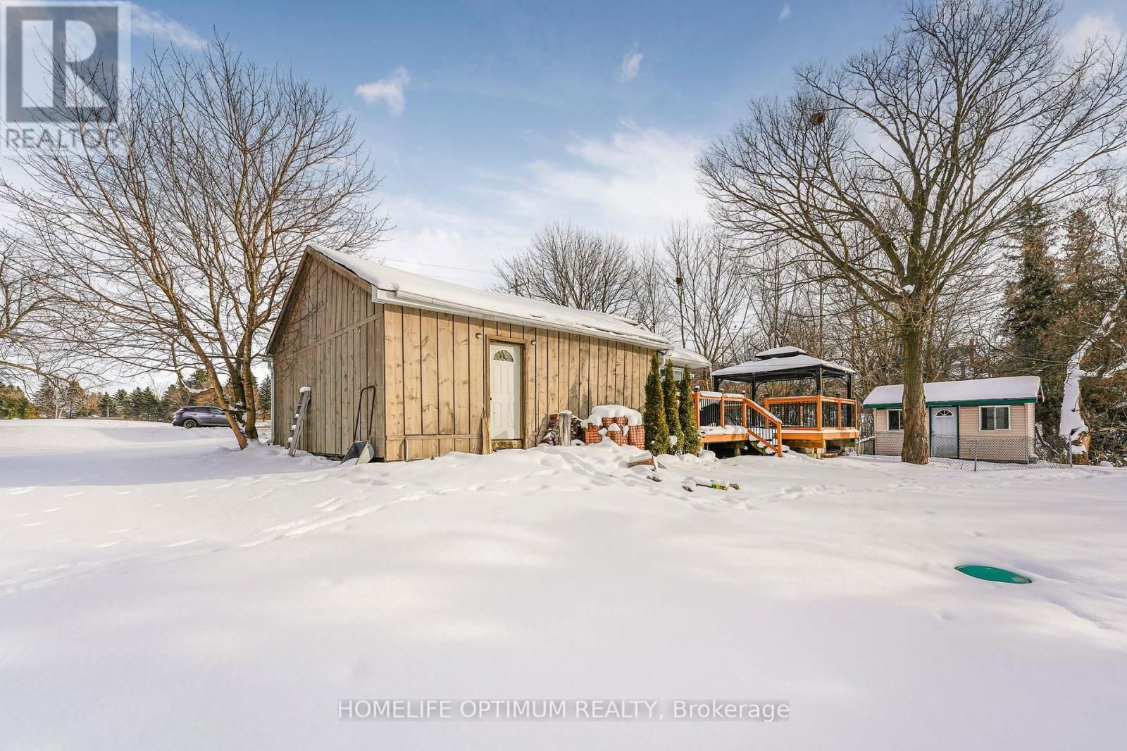 209 BARRIE STREET Image 22