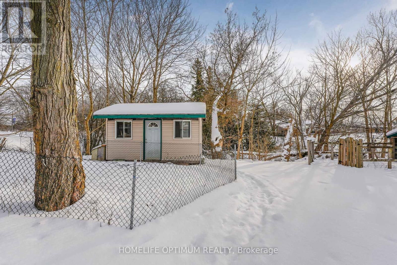 209 BARRIE STREET Image 23