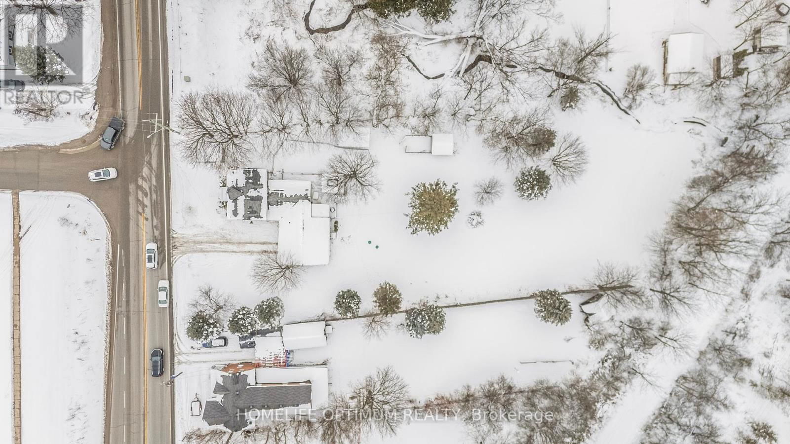 209 BARRIE STREET Image 26