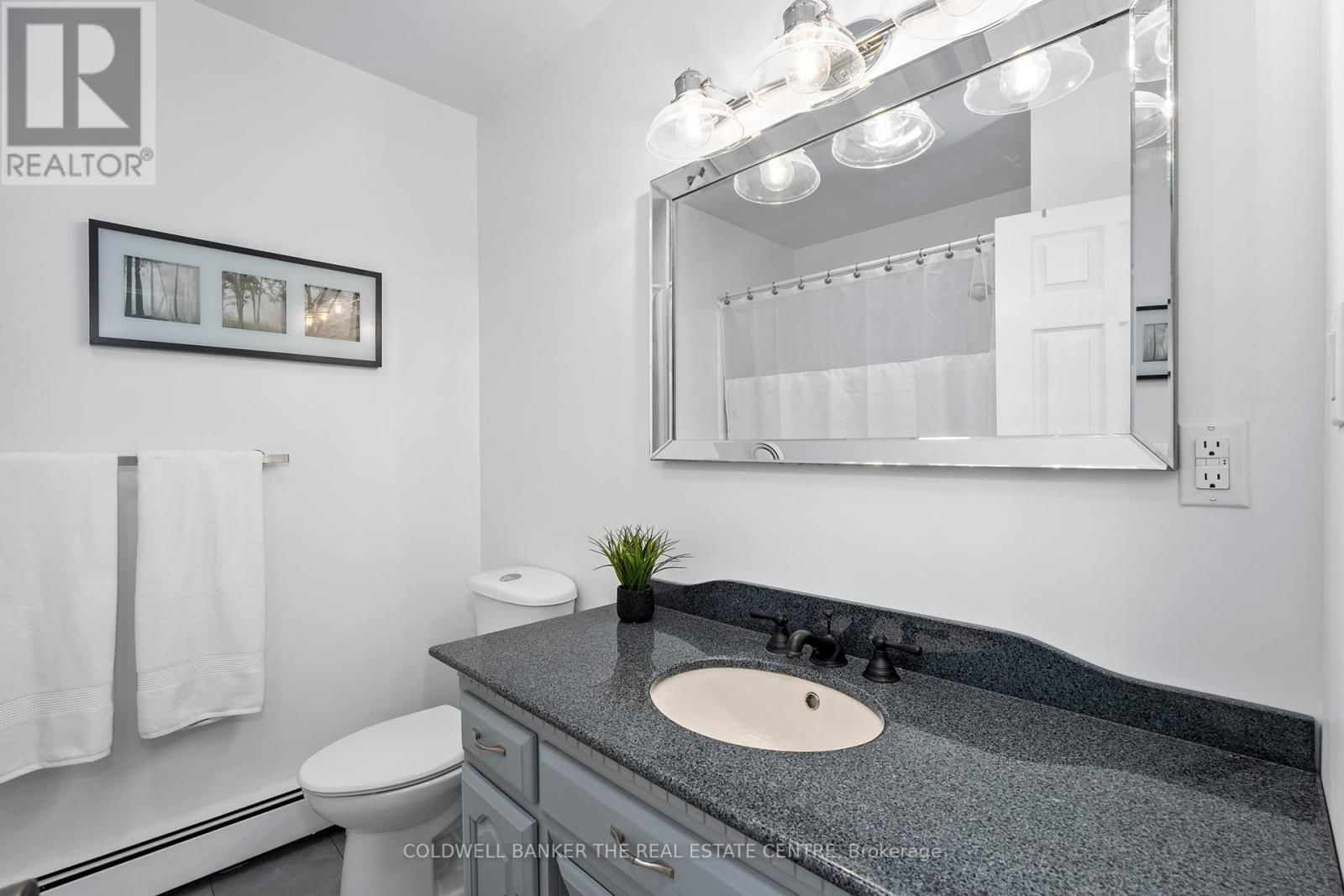2546 9TH LINE Image 14