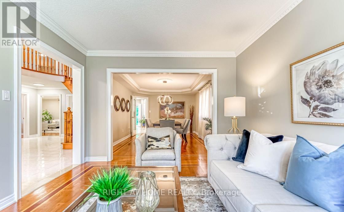 572 WYCLIFFE AVENUE Image 6