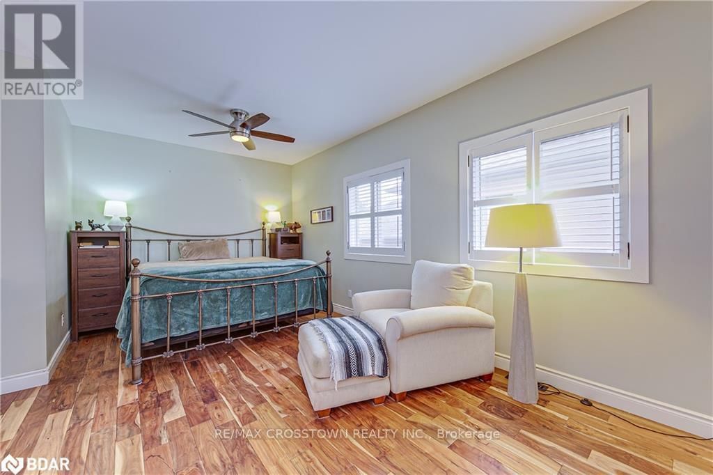 1104 ALFRED STREET Image 13