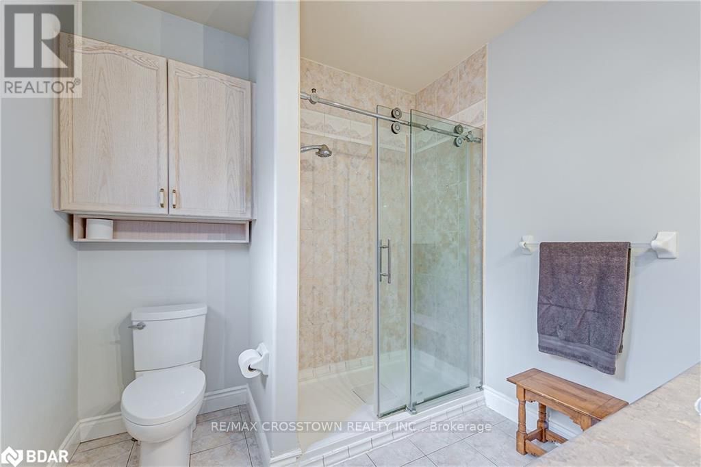 1104 ALFRED STREET Image 16