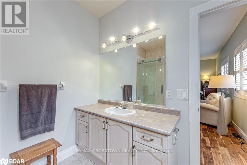 1104 ALFRED STREET Image 17