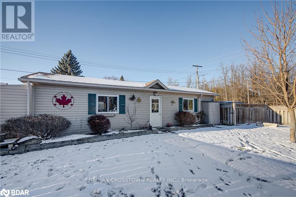 1104 ALFRED STREET Image 42