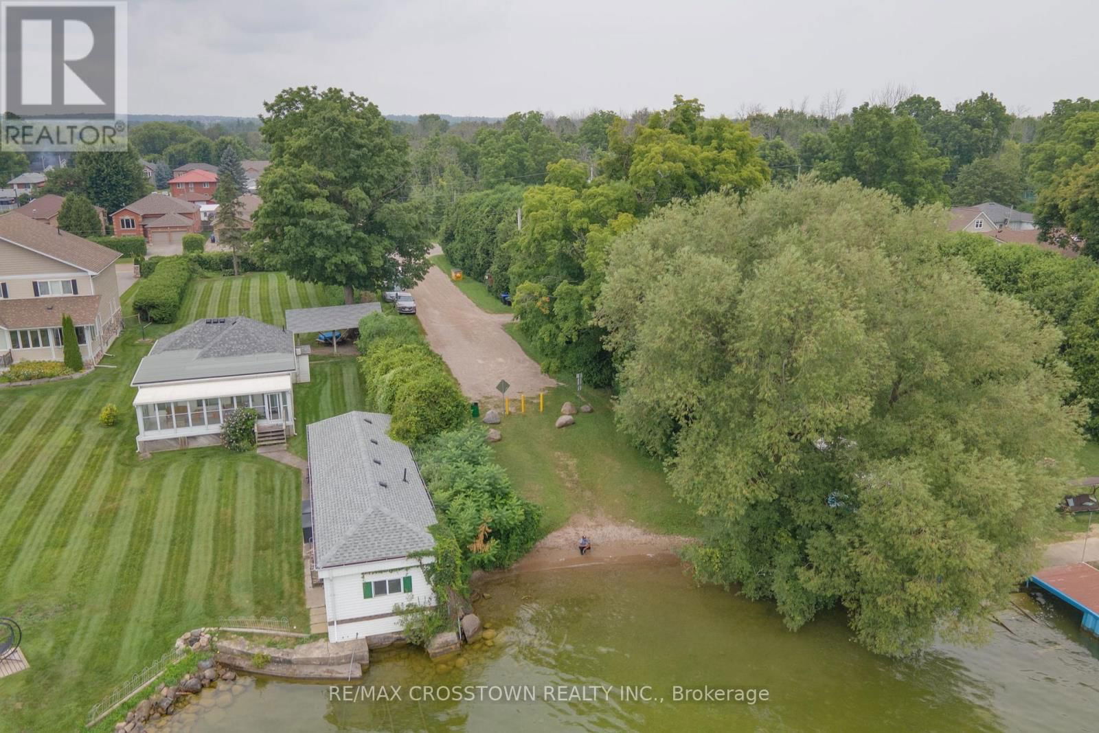 1104 ALFRED STREET Image 47