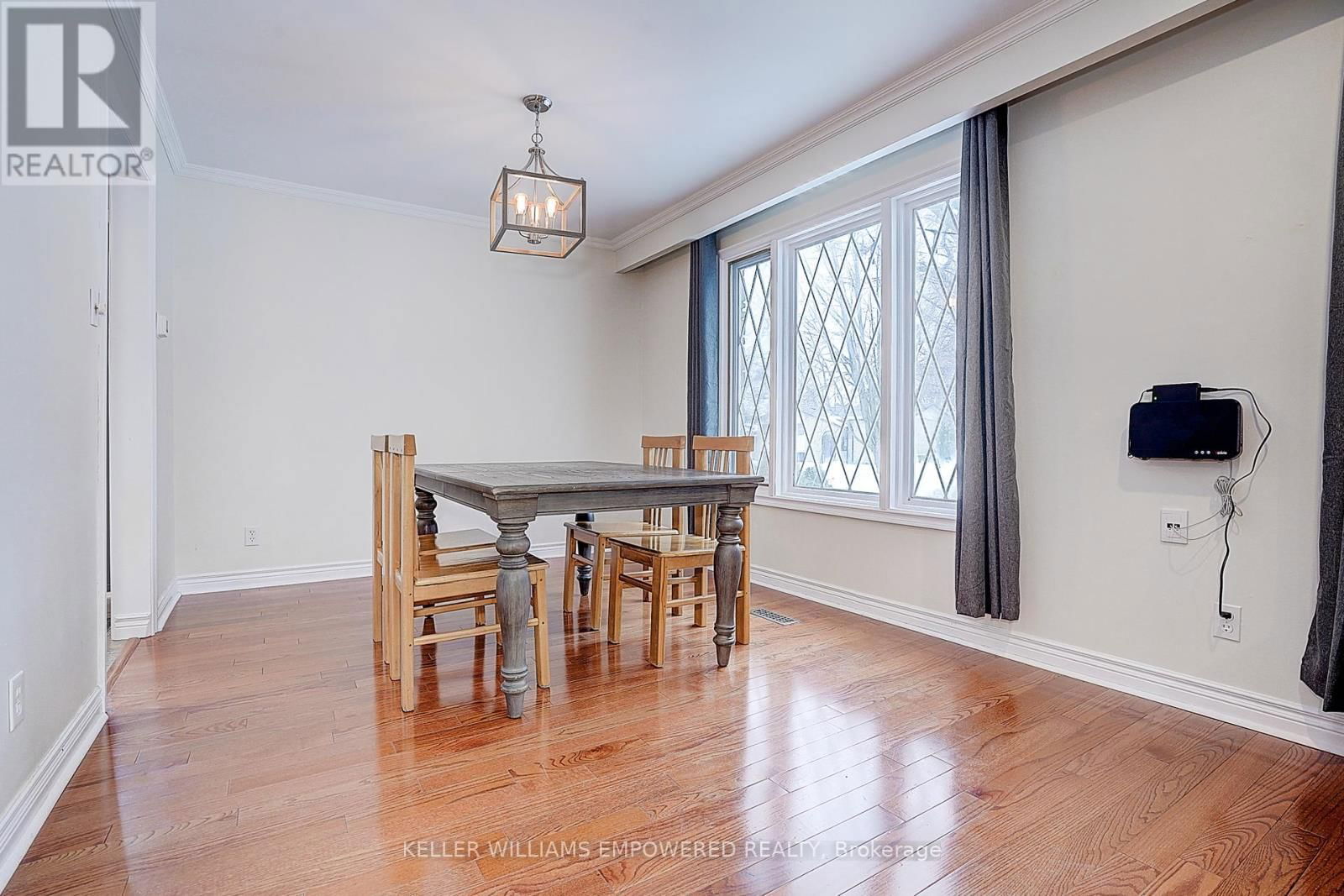 17 SIR KAY DRIVE Image 18