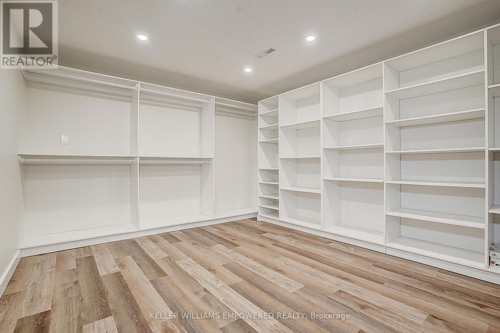 17 SIR KAY DRIVE Image 46