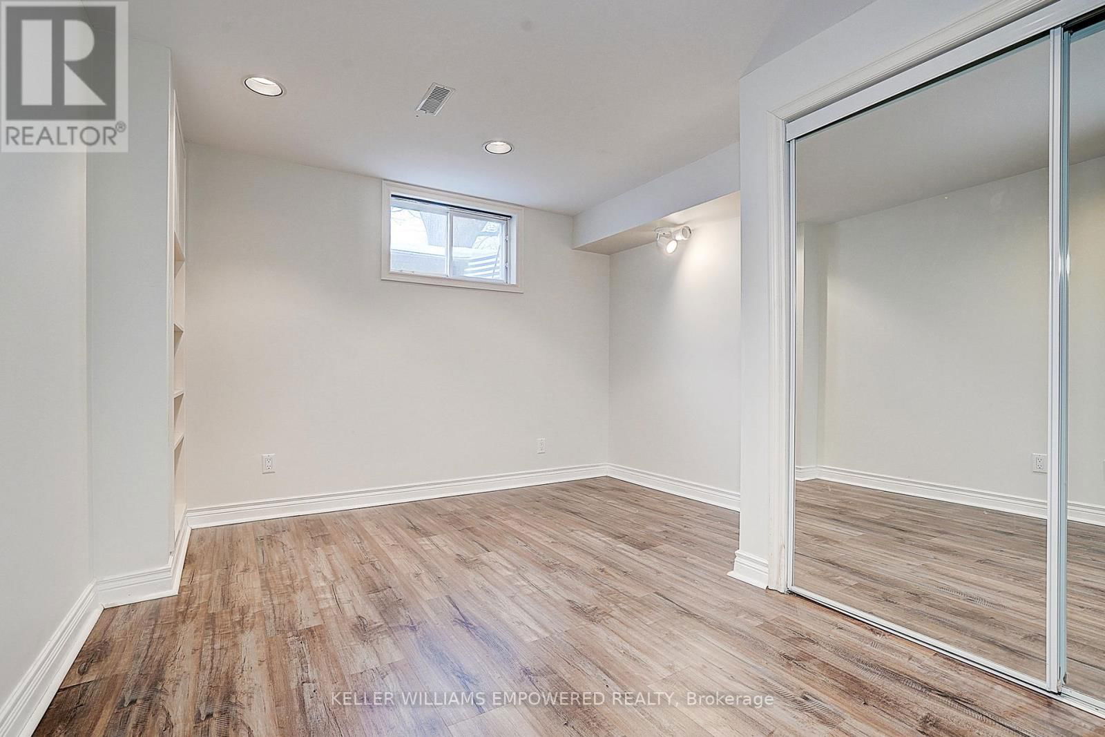 17 SIR KAY DRIVE Image 47