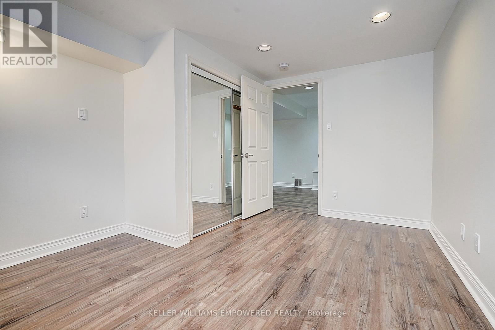17 SIR KAY DRIVE Image 48