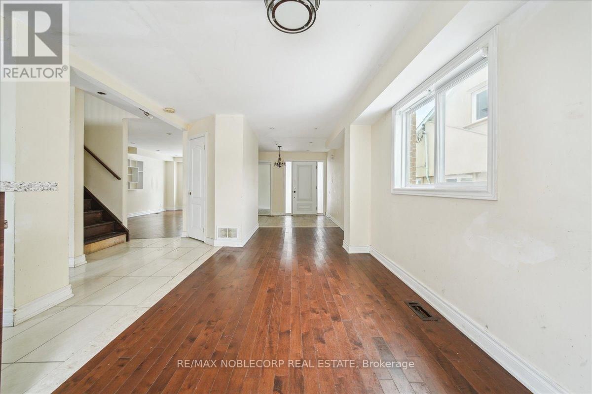 22 ELM GROVE AVENUE Image 19