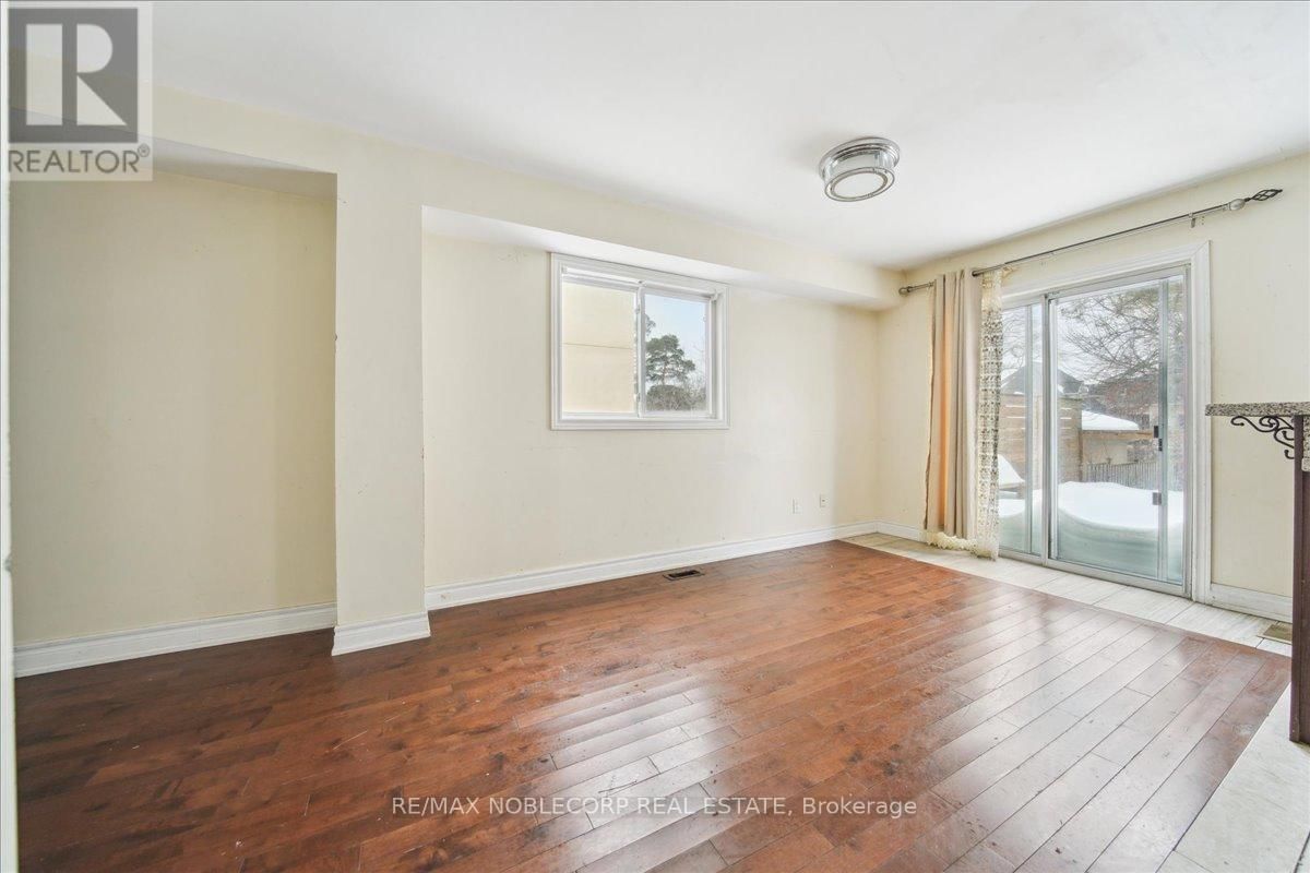 22 ELM GROVE AVENUE Image 20