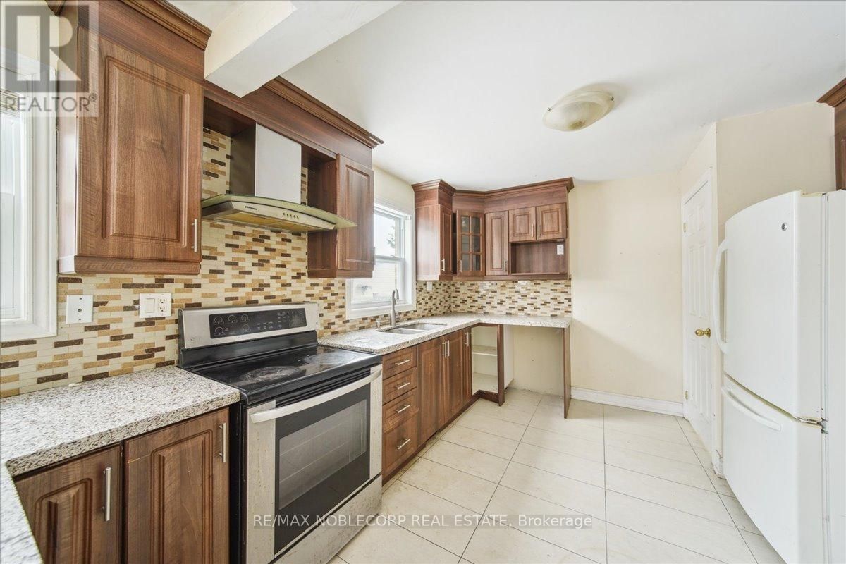 22 ELM GROVE AVENUE Image 22