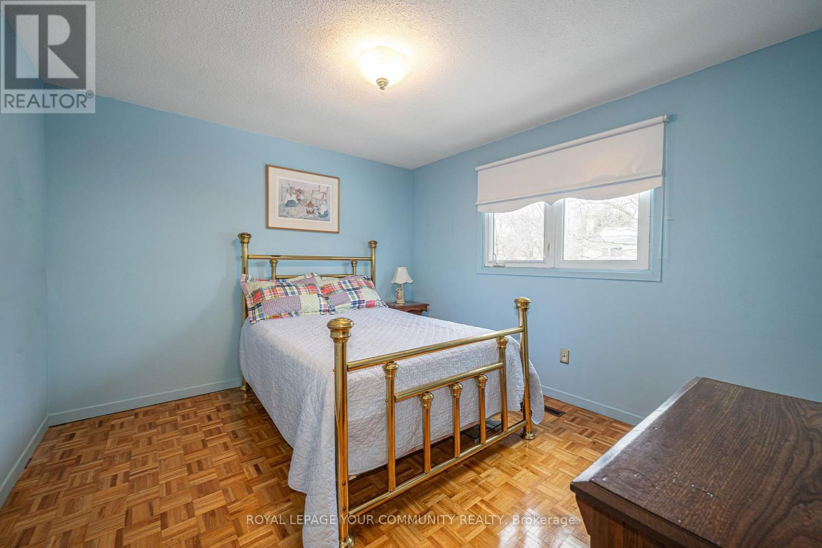 79 MAYVERN CRESCENT Image 18