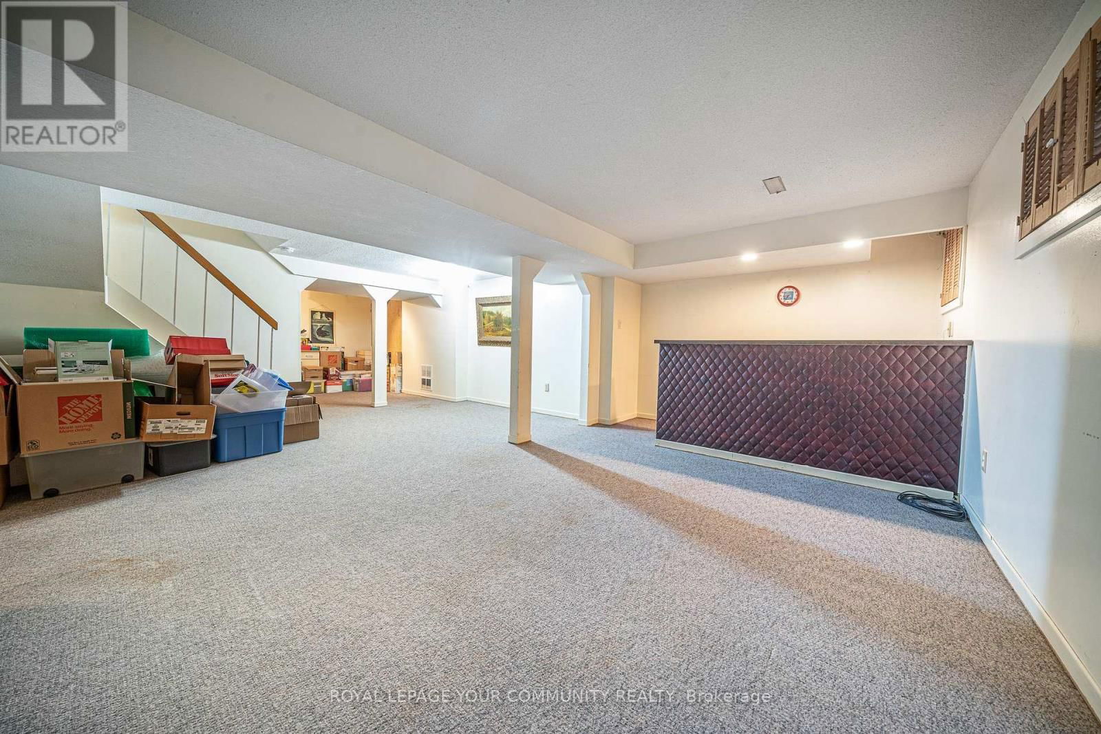 79 MAYVERN CRESCENT Image 21