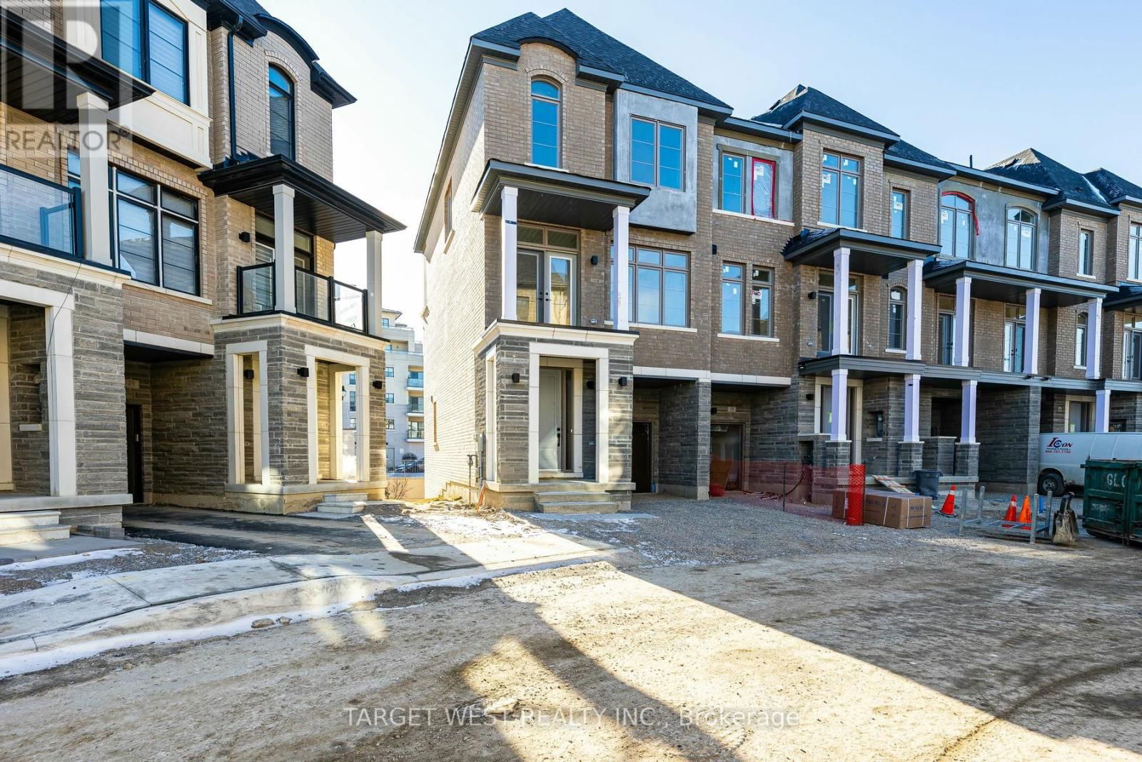 23 ARCHAMBAULT WAY Image 2