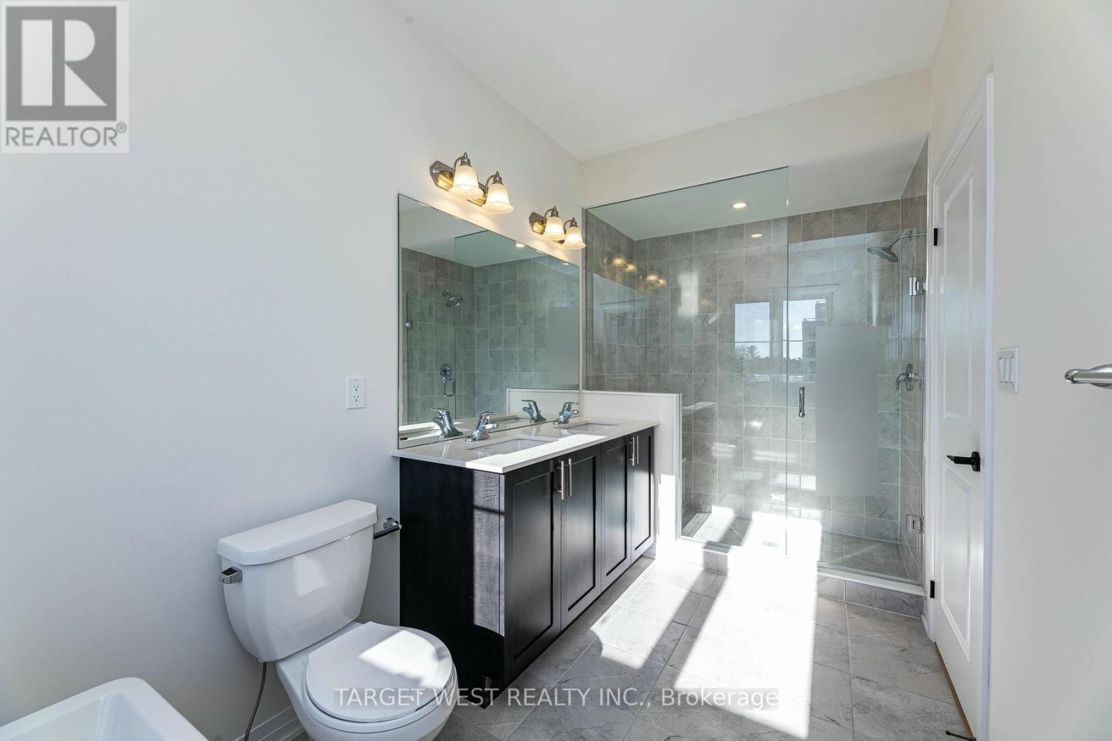 23 ARCHAMBAULT WAY Image 29
