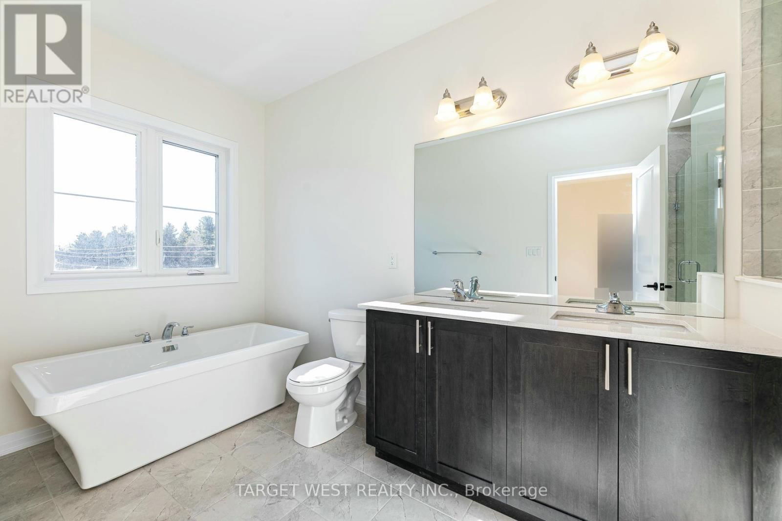 23 ARCHAMBAULT WAY Image 30