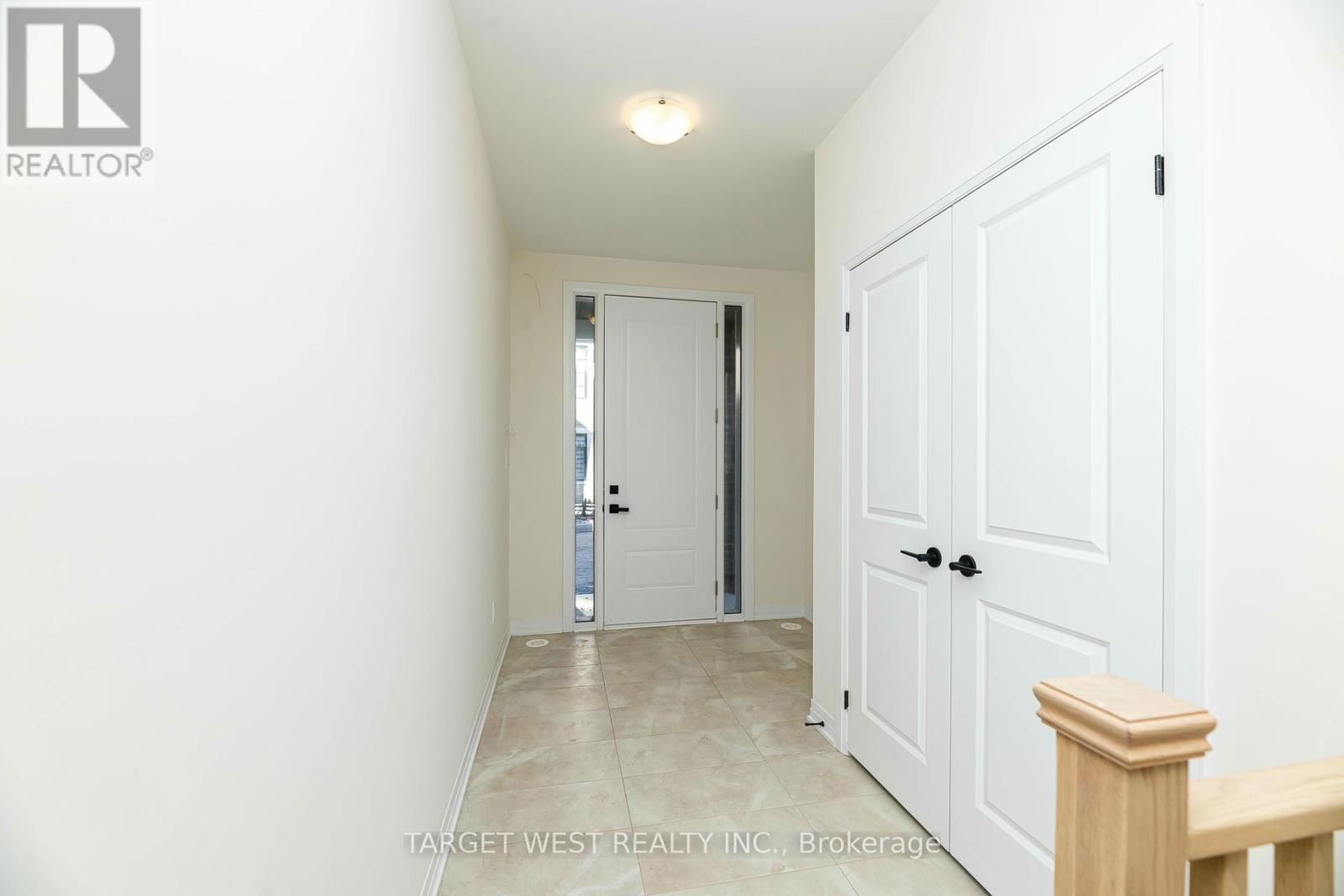 23 ARCHAMBAULT WAY Image 4