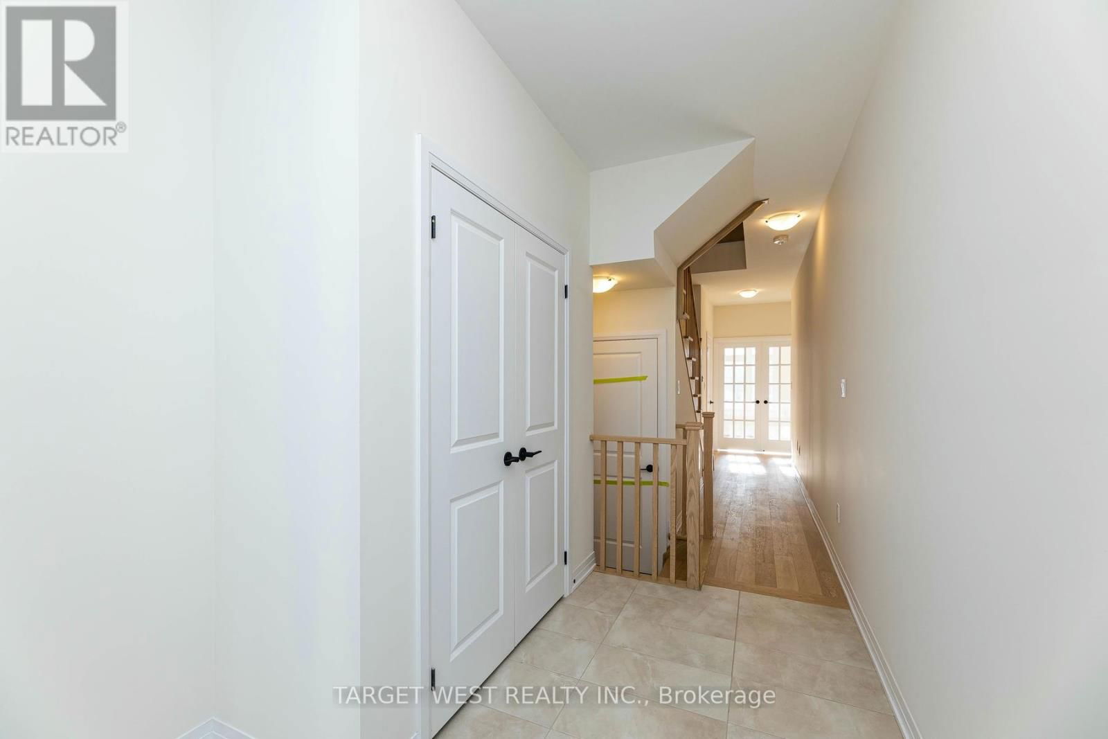 23 ARCHAMBAULT WAY Image 5