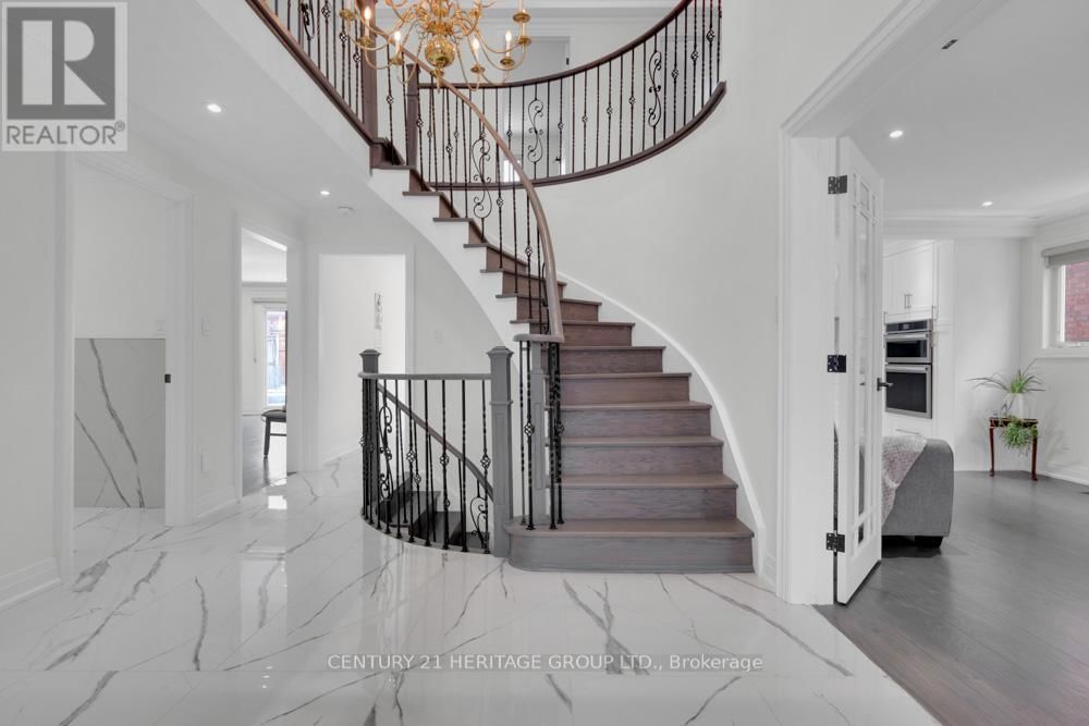 99 BENJAMIN DRIVE Image 1