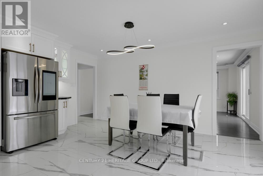 99 BENJAMIN DRIVE Image 21