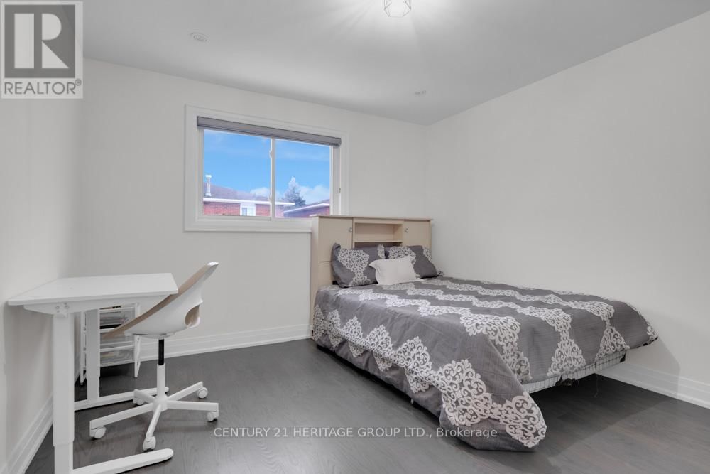 99 BENJAMIN DRIVE Image 34