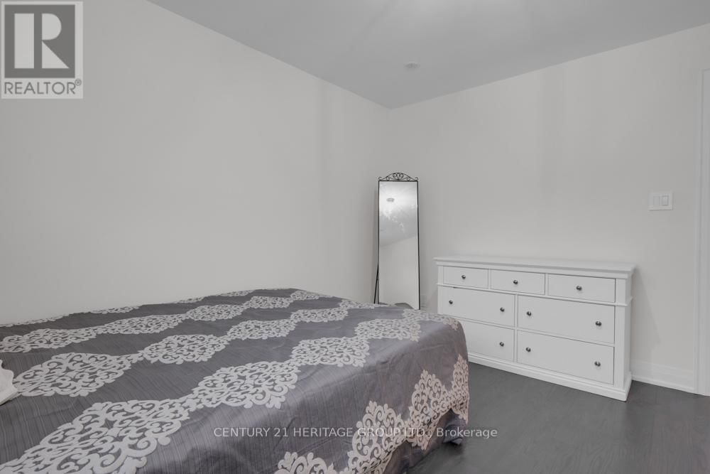 99 BENJAMIN DRIVE Image 35