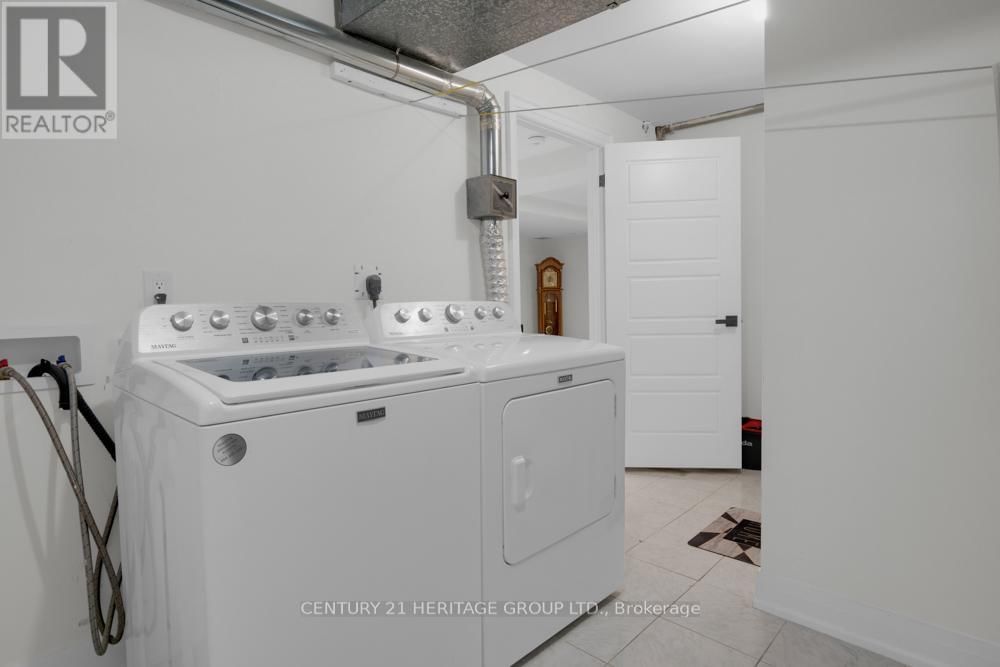 99 BENJAMIN DRIVE Image 48