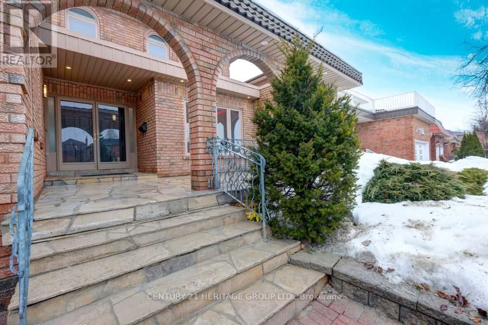 99 BENJAMIN DRIVE Image 5