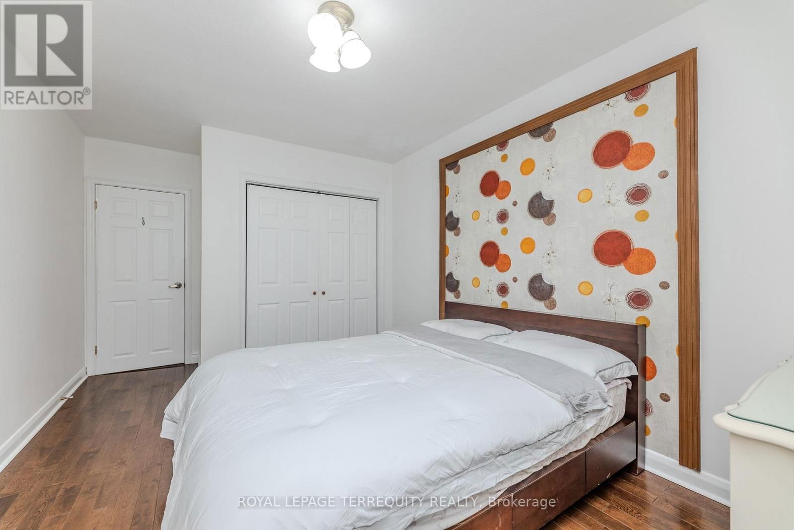 96 TALMAGE AVENUE Image 17