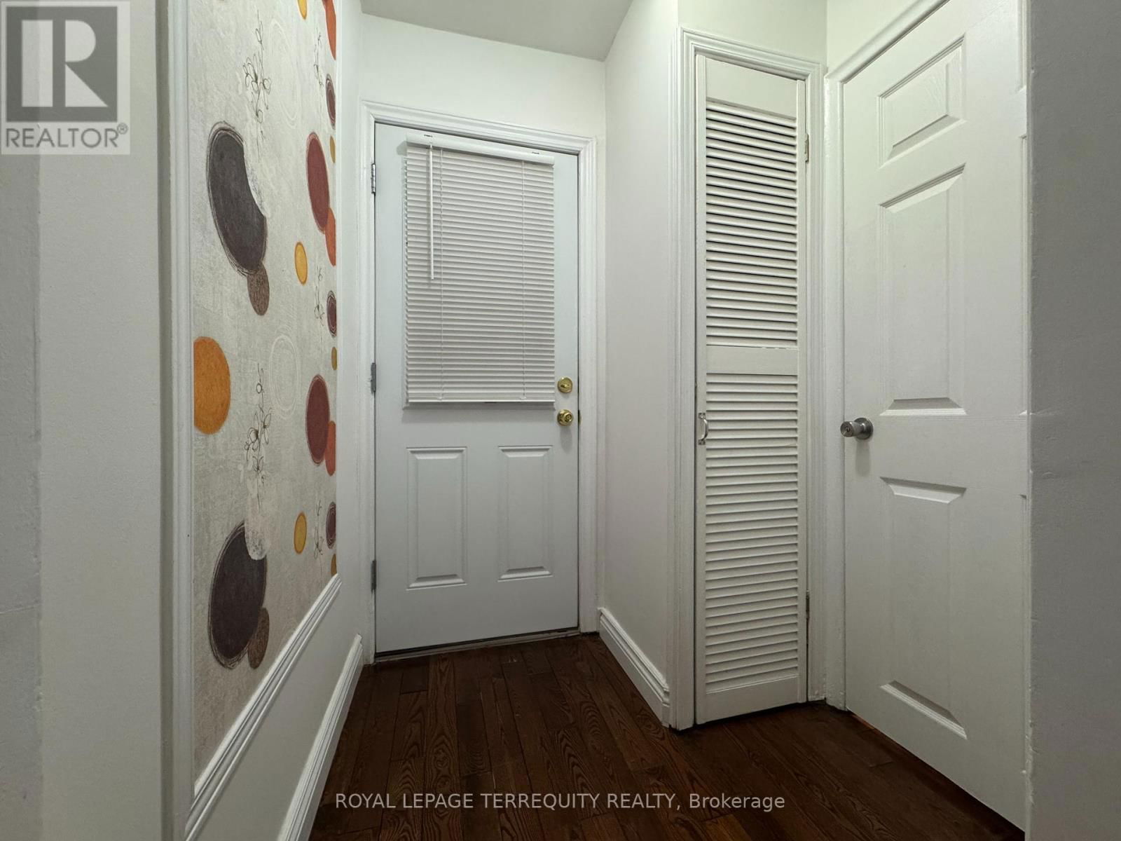 96 TALMAGE AVENUE Image 22