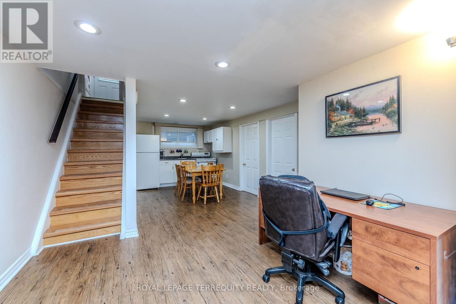 96 TALMAGE AVENUE Image 24
