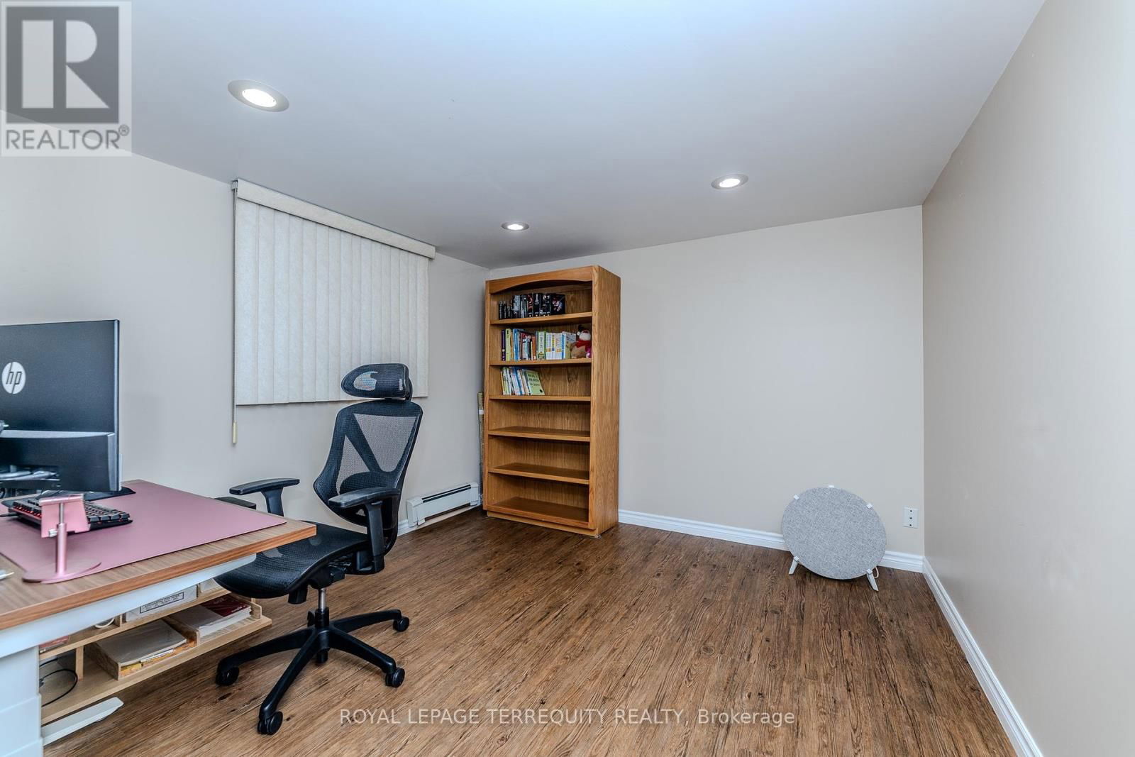 96 TALMAGE AVENUE Image 28