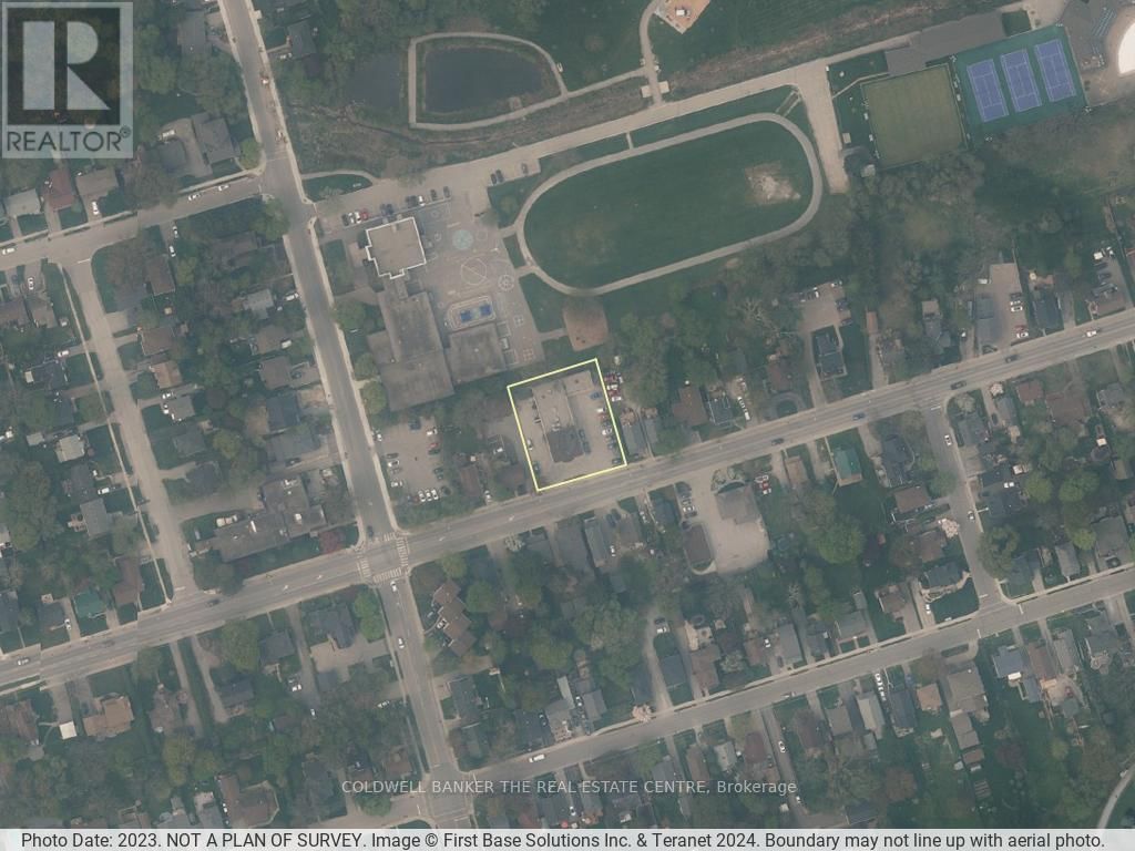 361 EAGLE STREET Image 6