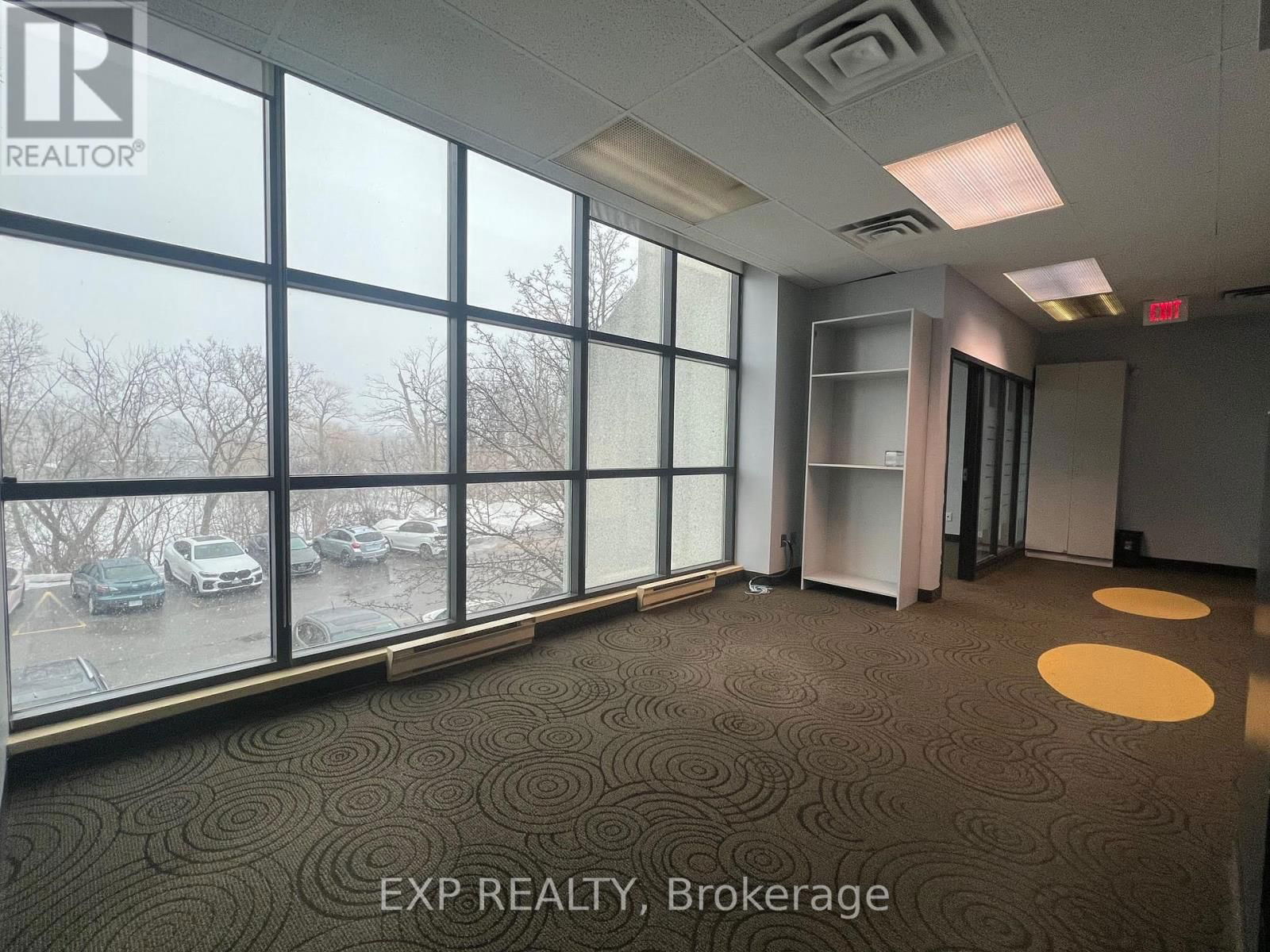 208 - 275 RENFREW DRIVE Image 6