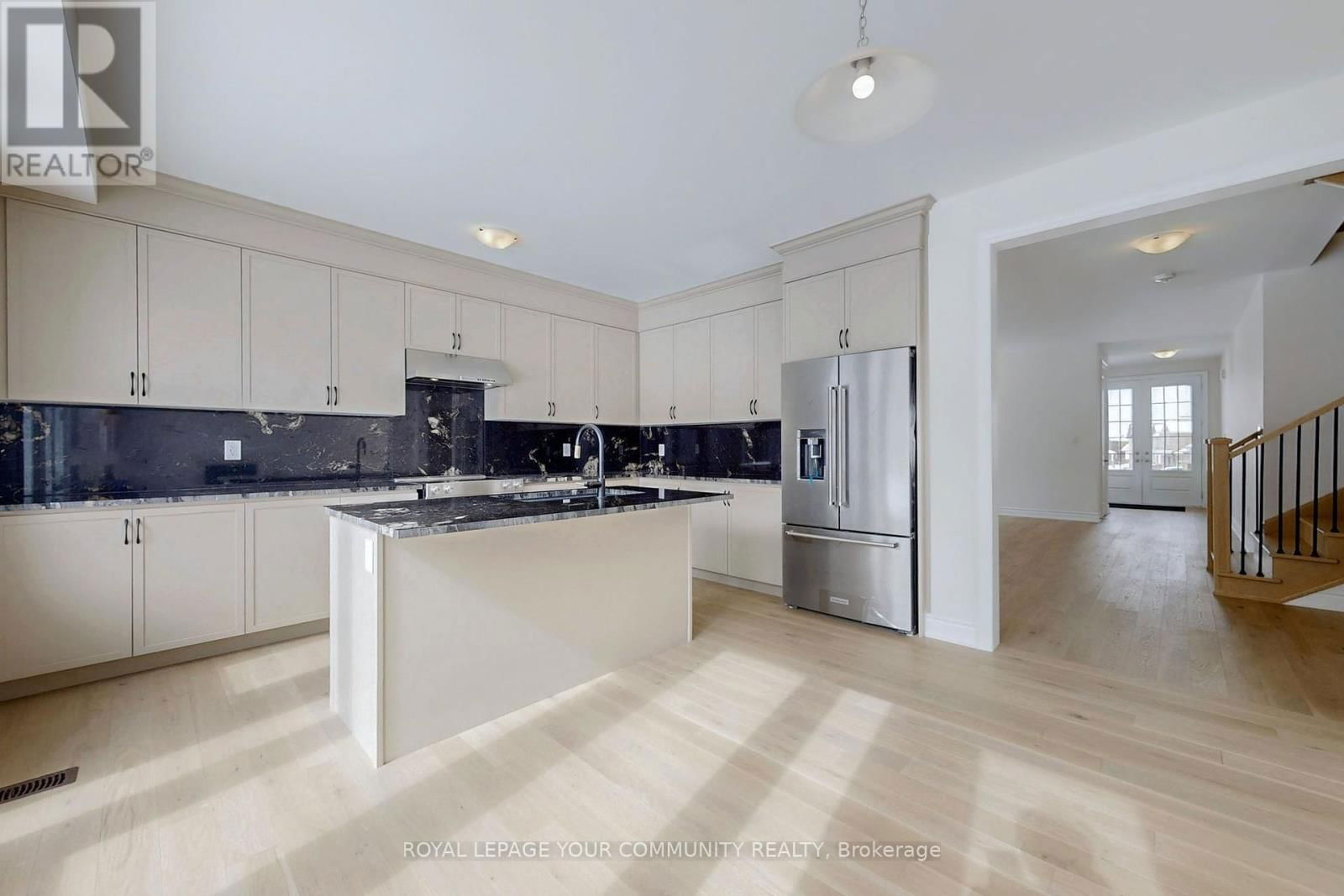 7 DAWN BLOSSOM DRIVE Image 10