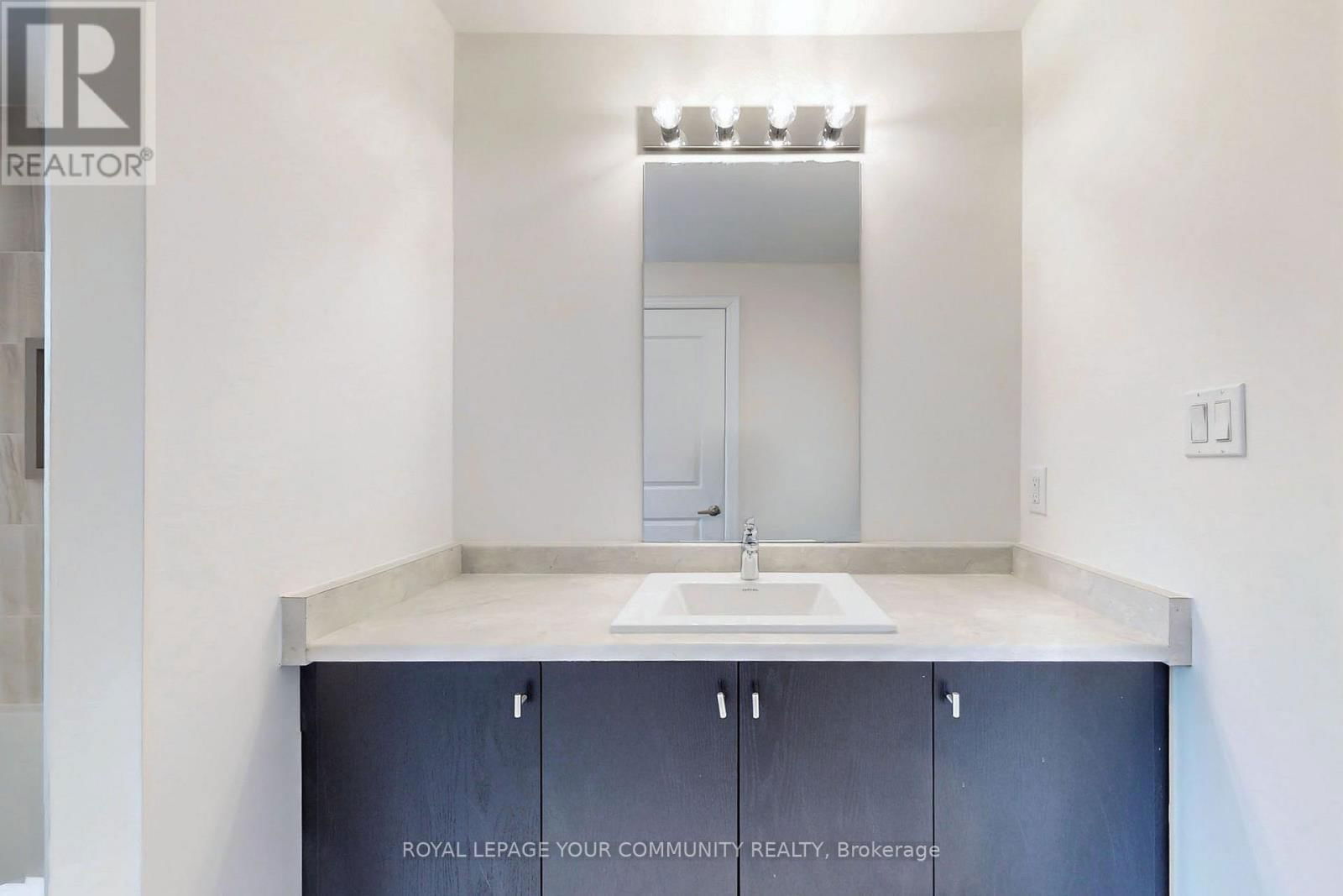 7 DAWN BLOSSOM DRIVE Image 19