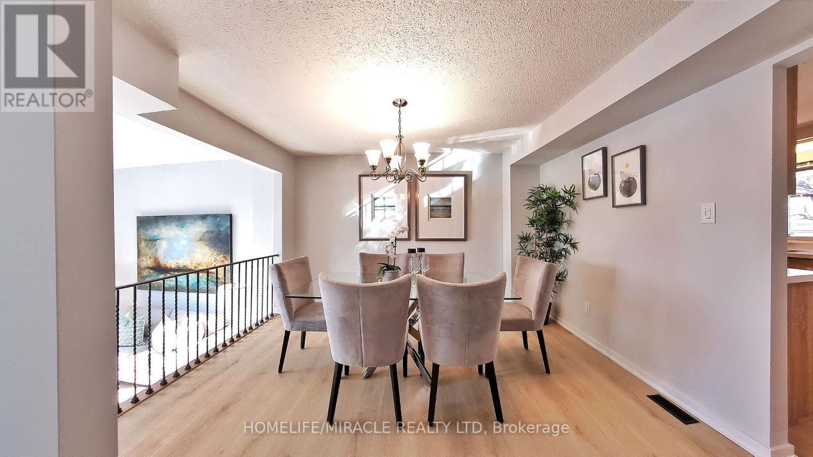 16 THATCHERS MILL WAY Image 11