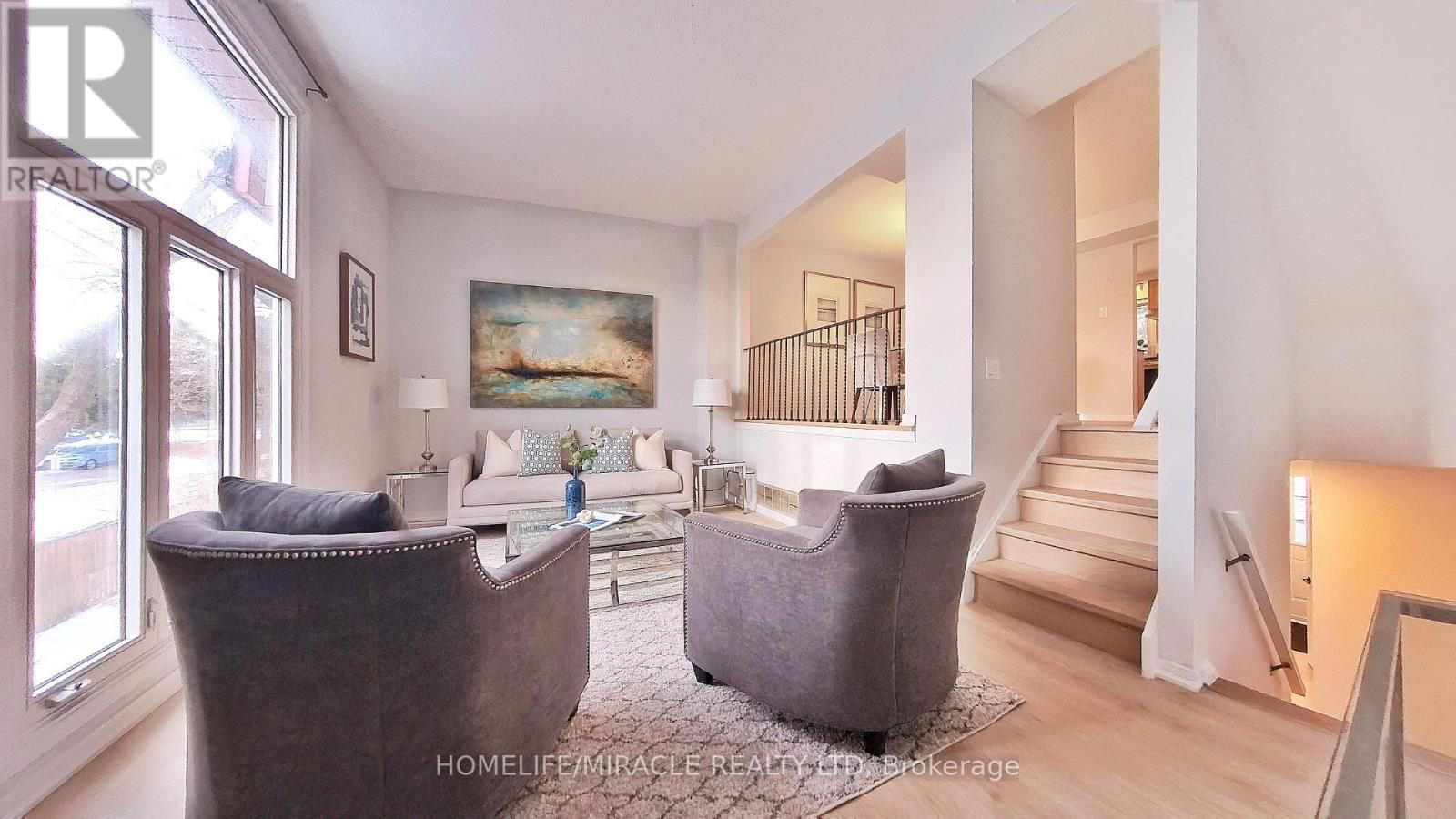 16 THATCHERS MILL WAY Image 33