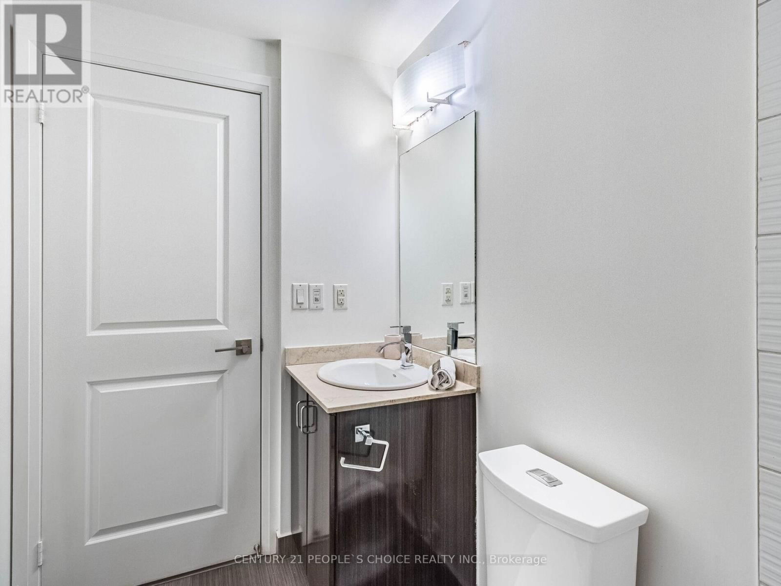 #2232 - 7161 YONGE STREET Image 29