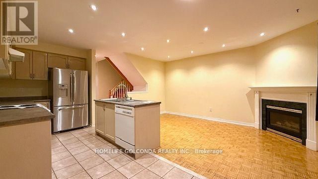 82 ELLESMERE STREET Image 27