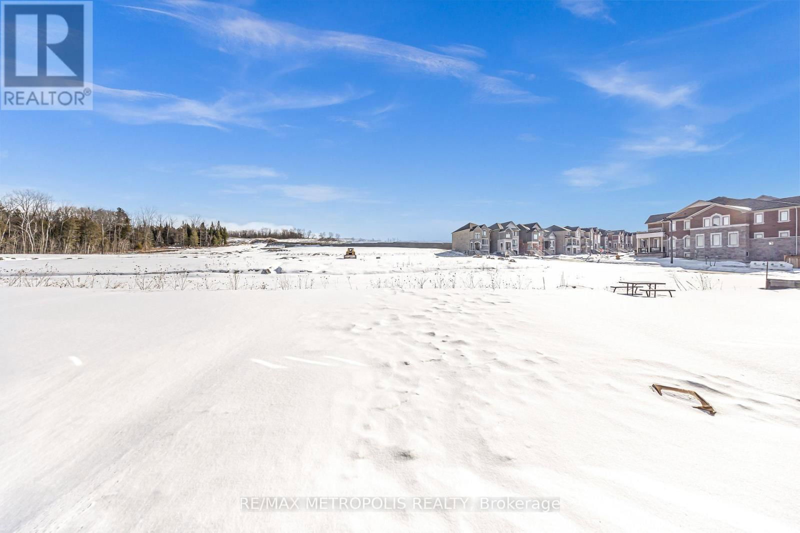 121 KENNEDY BOULEVARD Image 18