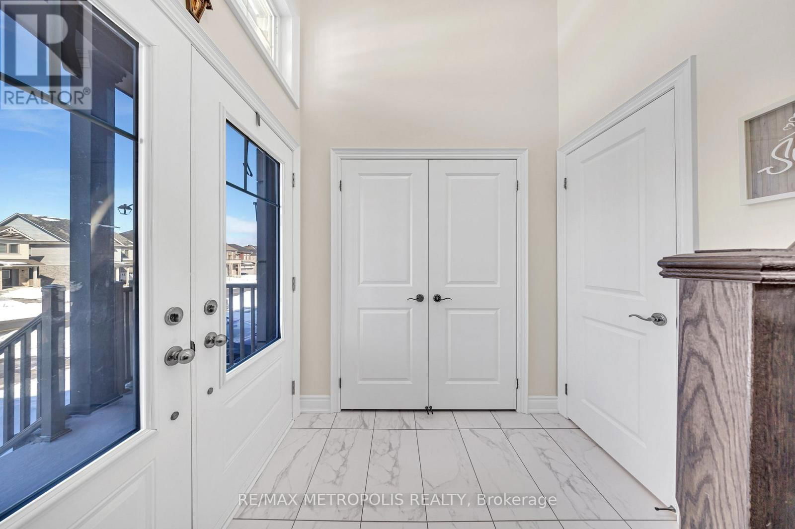 121 KENNEDY BOULEVARD Image 5